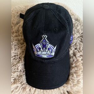 🧢 Black Crown Embroidered Cap – Streetwear King Style